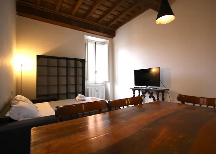 Cartari House In Campo De Fiori * Rome
